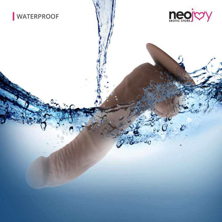 Neojoy - Hautartiger kurviger Dildo (Braun) - lucidtoys.de Dildos