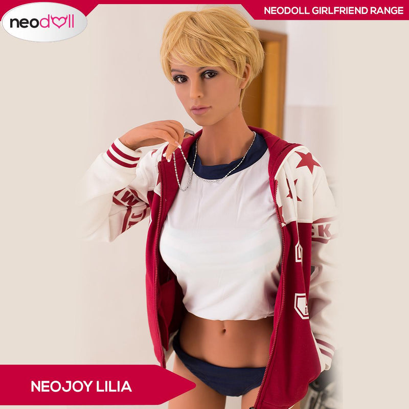 Neodoll - Lilia -Bräunen - 158cm video