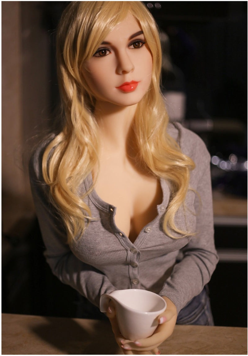 Neodoll Girlfriend Layla - Realistische Sexpuppe - 158cm - Gebräunt video